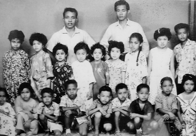 Mr Abdul Rahman and his students back in the 1960s. 